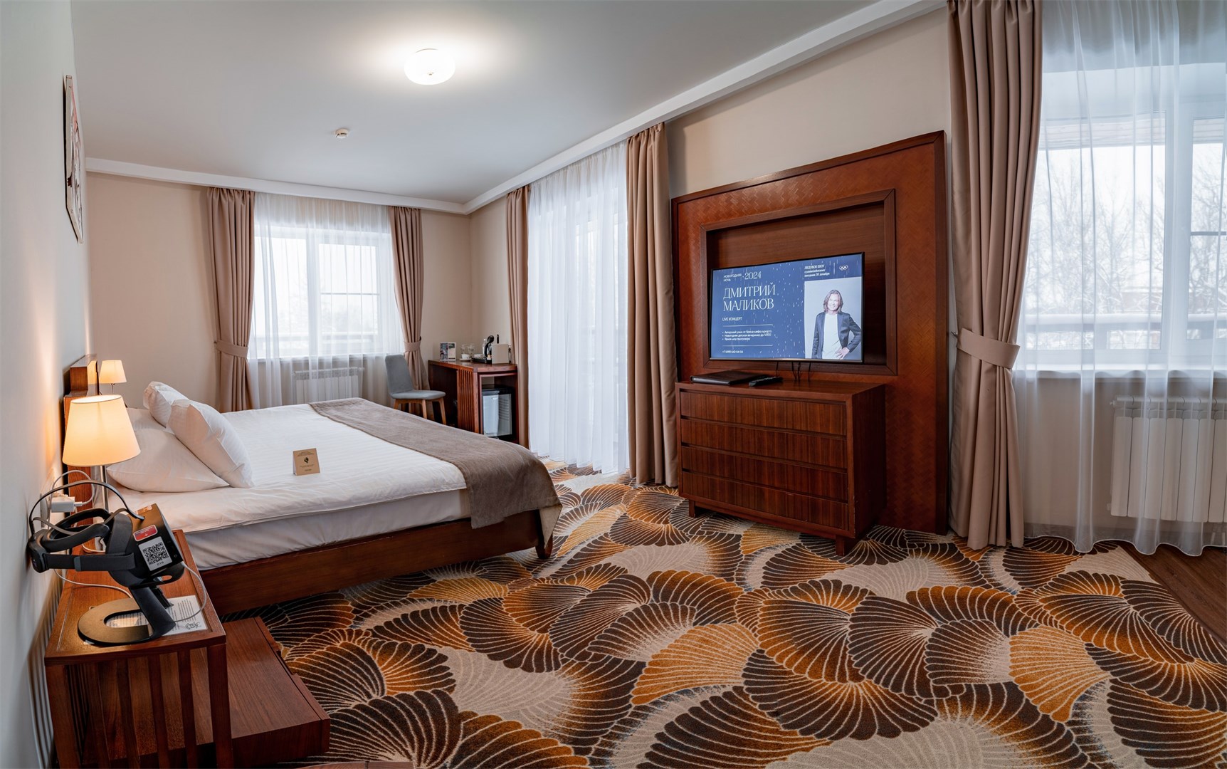 Номер 2-x местный джуниор сюит 2,3,4 этаж в отеле peresvethotel